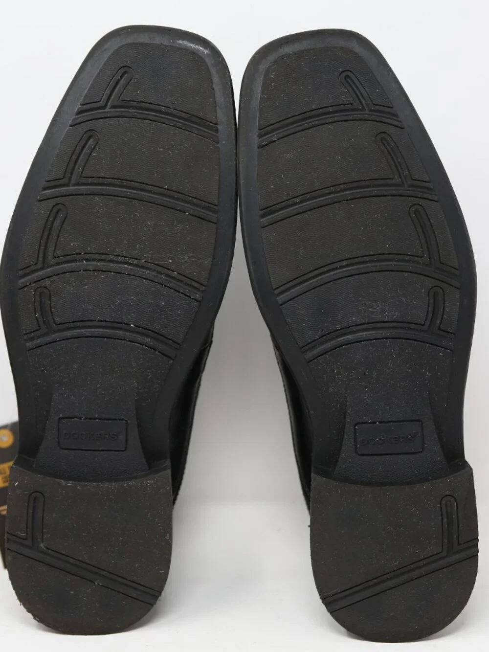 NWT! Dockers Mens Slip-on Loafers Size 9.5 M Dress Shoes Black NEW NWOB